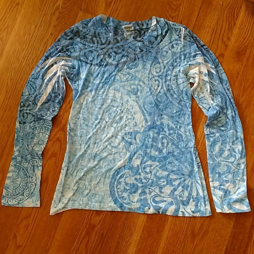 Laura Ashley Active lightweight long sleeve shirt